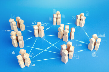 小米、华为、三星：当下三款主流折叠屏手机摸机对比