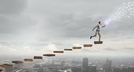 小米、华为、三星：当下三款主流折叠屏手机摸机对比